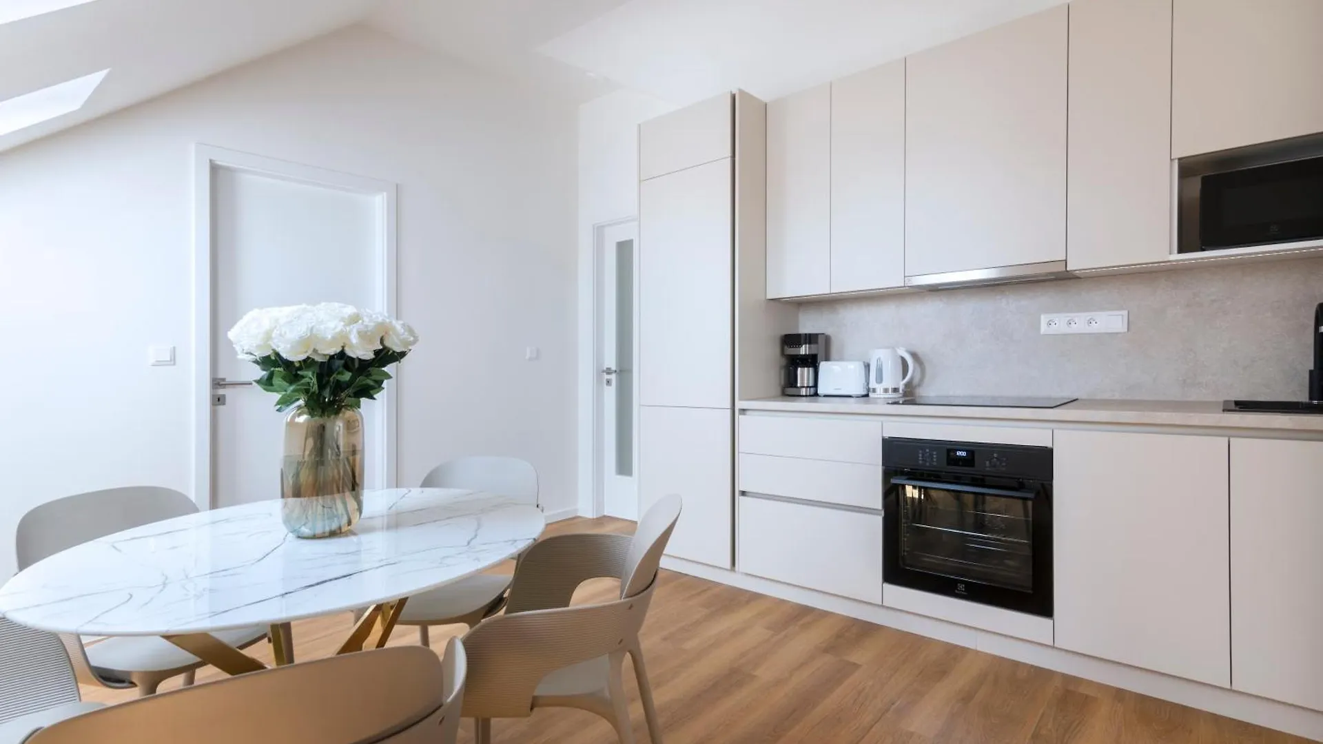 **** Ξενοδοχείο με διαμερίσματα Encore Boutique Residence By Dwellfort Πράγα Τσεχία