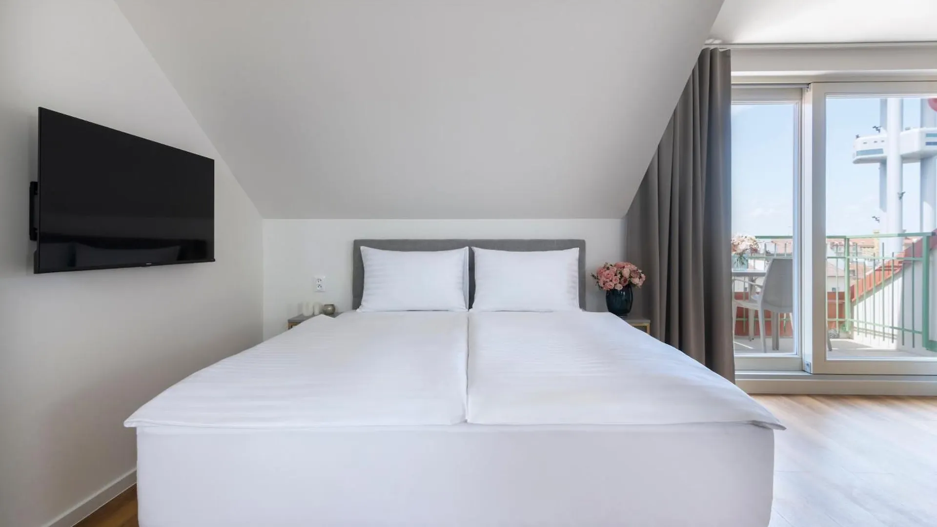 Encore Boutique Residence By Dwellfort Πράγα Τσεχία