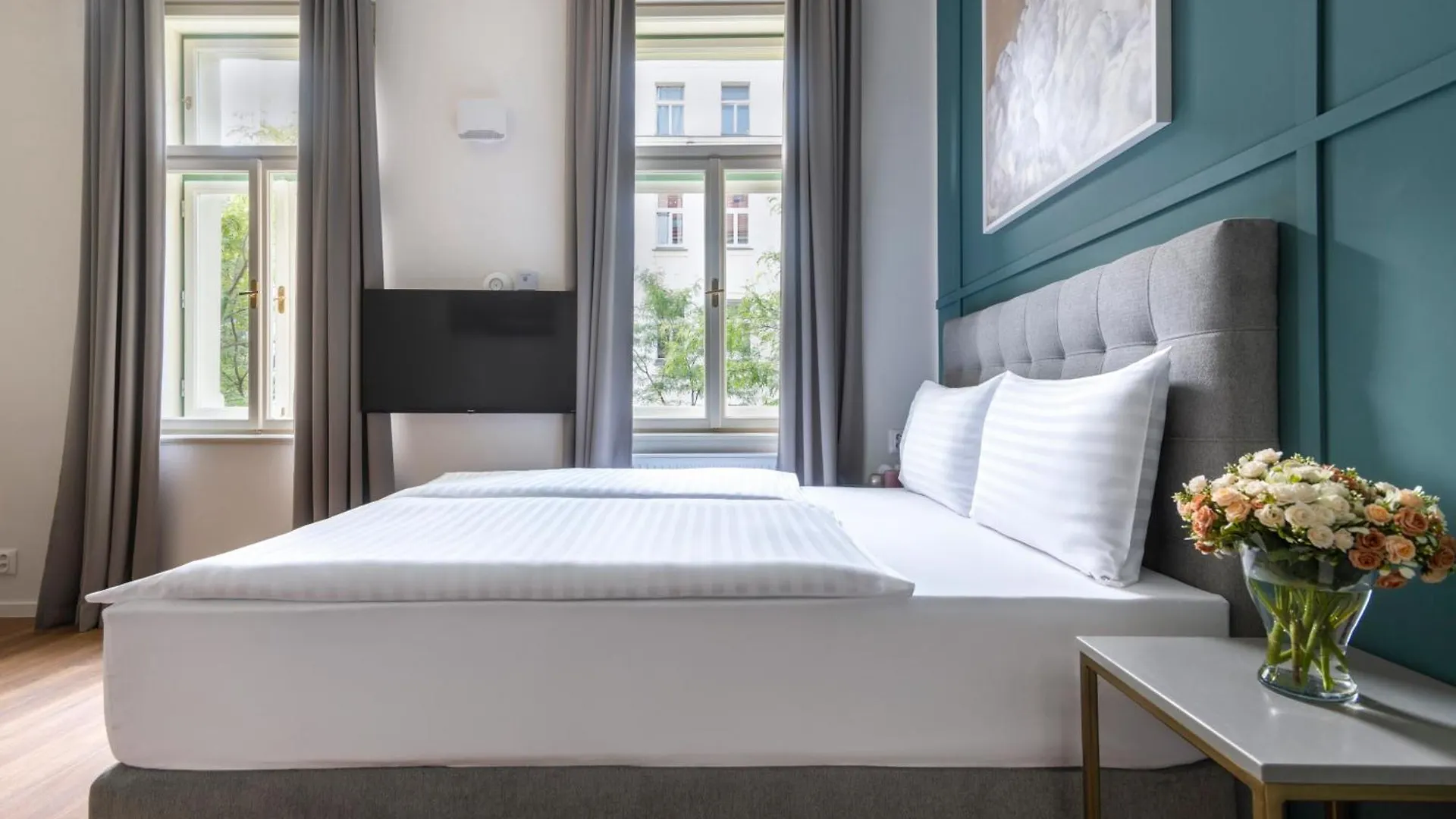 Encore Boutique Residence By Dwellfort Prague 4*,